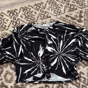 Chic Black and White Starburst Top